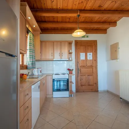 Aeolos Zante - Zefyros Maisonette, With Shared Heated Pool Appartement *