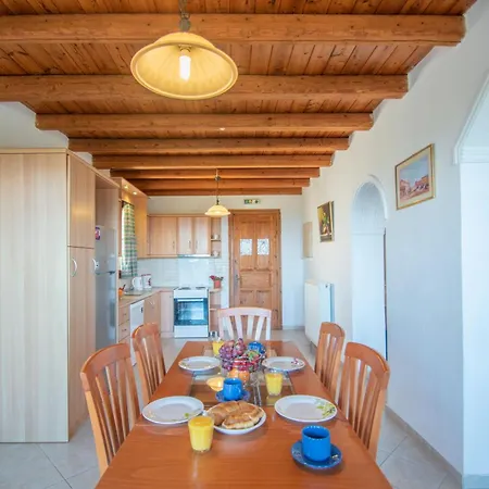 Aeolos Zante - Zefyros Maisonette, With Shared Heated Pool Apartment
