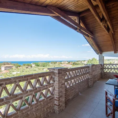 Aeolos Zante - Zefyros Maisonette, With Shared Heated Pool *