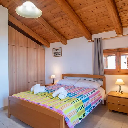 Aeolos Zante - Zefyros Maisonette, With Shared Heated Pool