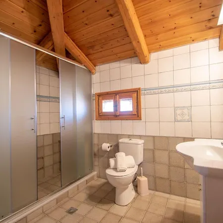 Apartment Aeolos Zante - Zefyros Maisonette, With Shared Heated Pool
